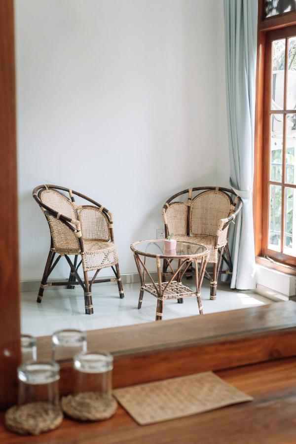 Rise - Bed & Breakfast Велигама Экстерьер фото